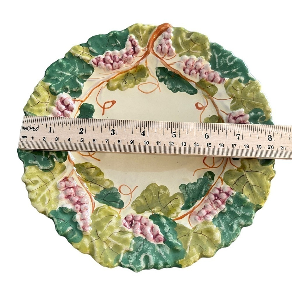 Vintage Handmade Hand Painted Italian 8” Dish Grapes and Vine - Picture 2 of 5